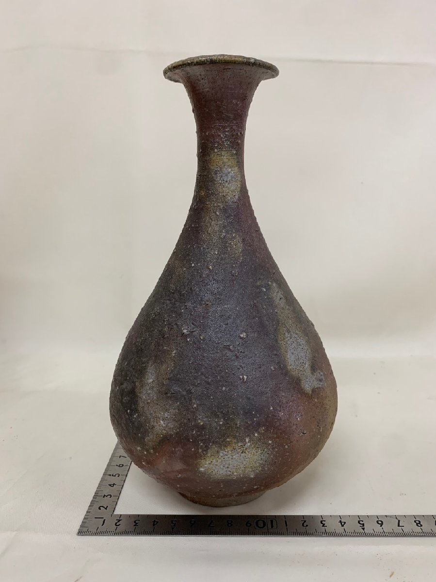 骨董】備前 人間国宝 山本陶秀 花入 一輪挿し 共箱 花瓶 花器 華道 骨董】備前 人間国宝 山本陶秀 花入 一輪挿し 共箱 花瓶 花器 華道