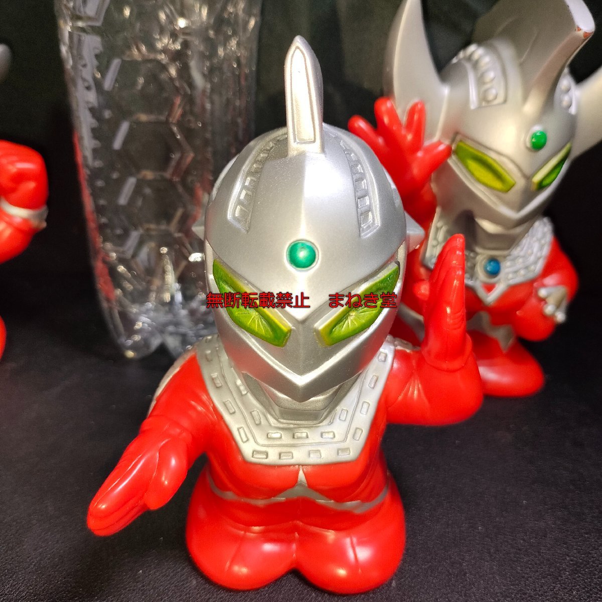 昭和レトロ ウルトラマン ソフビ 貯金箱 4体 円谷プロ オブジェ ウルトラマンタロウ ウルトラセブン ウルトラの父 ウルトラマンレオ_画像3