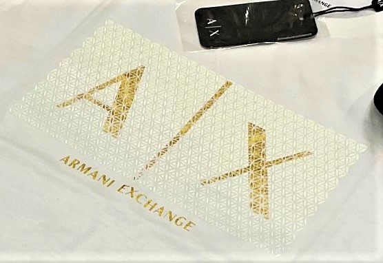 AX　ロゴ Tシャツ 09A21　Lサイズ　ホワイト　新品 タグ付　アルマーニ エクスチェンジ　ギフトにも　3KZTEA ZJ9AZ 1100