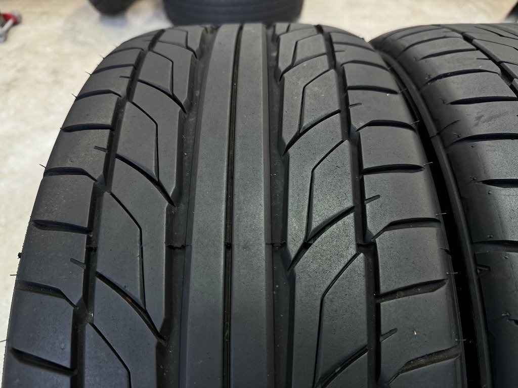 送料無料 4本 2021年製造 ★ NITTO ニットー NT555G2 245/40R20 パンク無し アルファード ヴェルファイア 個人宅不可 営業所止めはOK_画像3