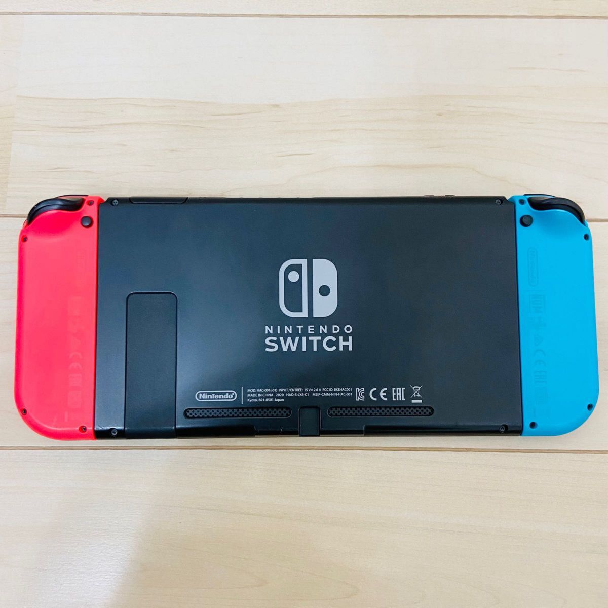 2020年モデル　バッテリー強化版　NINTENDO　SWITCH　本体　バッテリー強化版