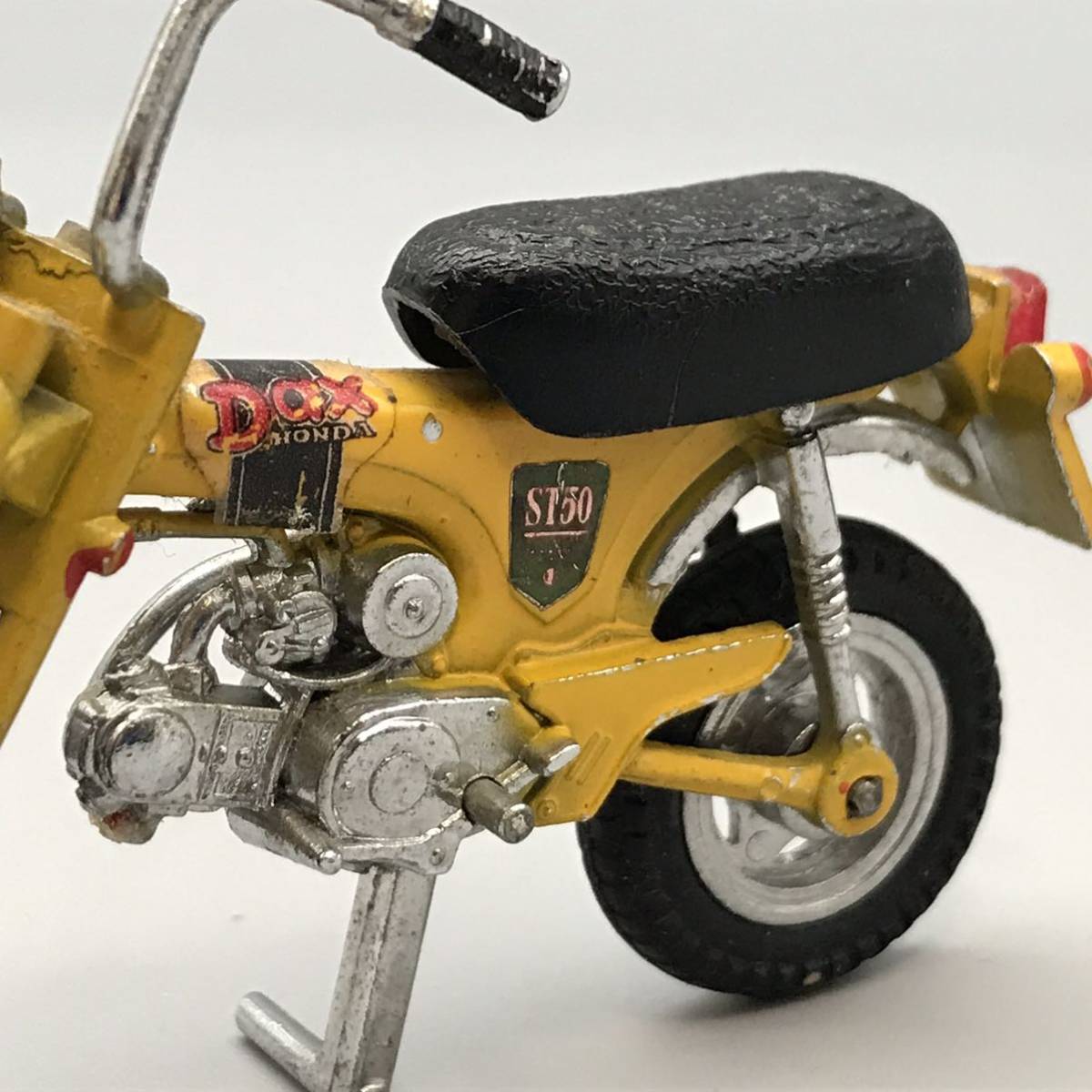 ダイキャストモデル EBBRO エブロ 1/10 Honda DAX ホンダ ダックス ST50 1972 イエロー 黄色 プレミアムコレクション 当時物 おすすめ_画像7