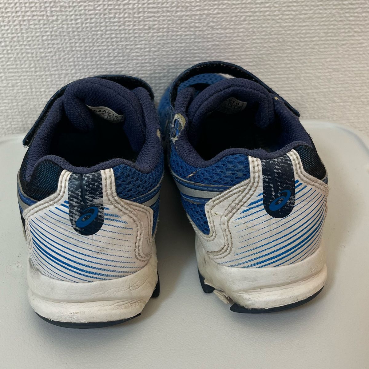 asics  スニーカー　サイズ21.5㎝