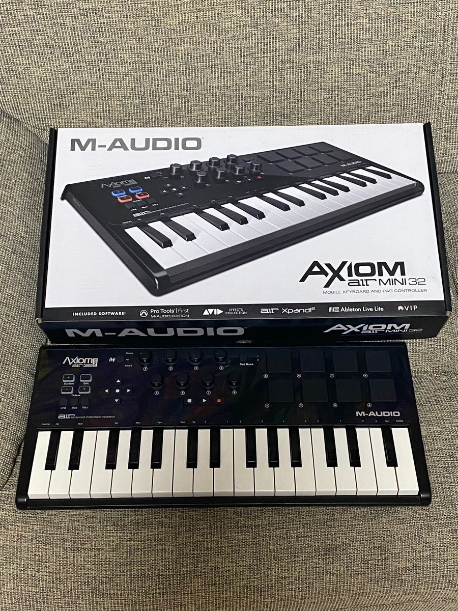 M-AUDIO midi キーボード　 M-AUDIO AKAI MIDIキーボード 楽曲制作