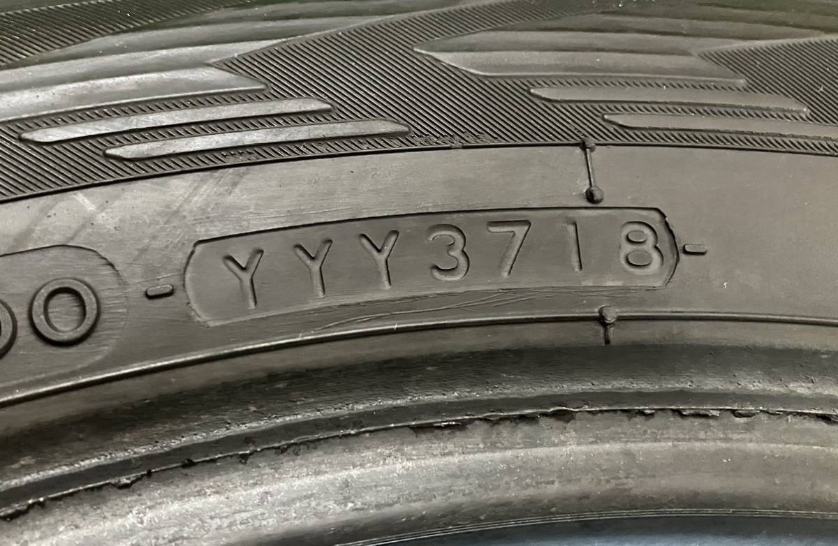 ★225/55R18 98Q 4本Set 2018年製 ヨコハマ YOKOHAMA ice GUARD G075 溝約8.5mm~9.5mm程度 バリ溝 スタッドレスタイヤ 中古 ★送料無料_画像9