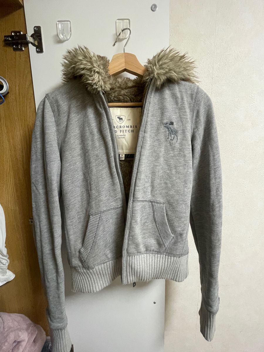 パーカー ジップアップ スウェット ボア アウター BURBERRY Abercrombie 上着 Fitch フー