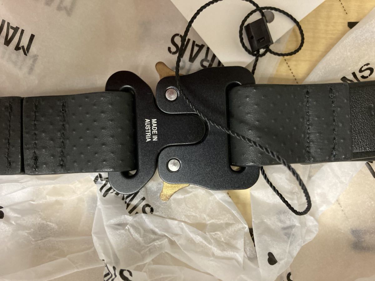  have ks1017ALYX9SM leather neck strap ( buckle key chain )