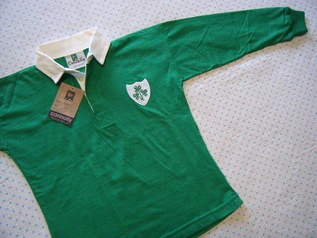 コノリー　Connolly　IRELAND　カジュアルスポーツ用ラグビータイプシャツ・ポロシャツ 緑系　サイズ 140㌢相当　綿素材　＠アイルランド製_画像3