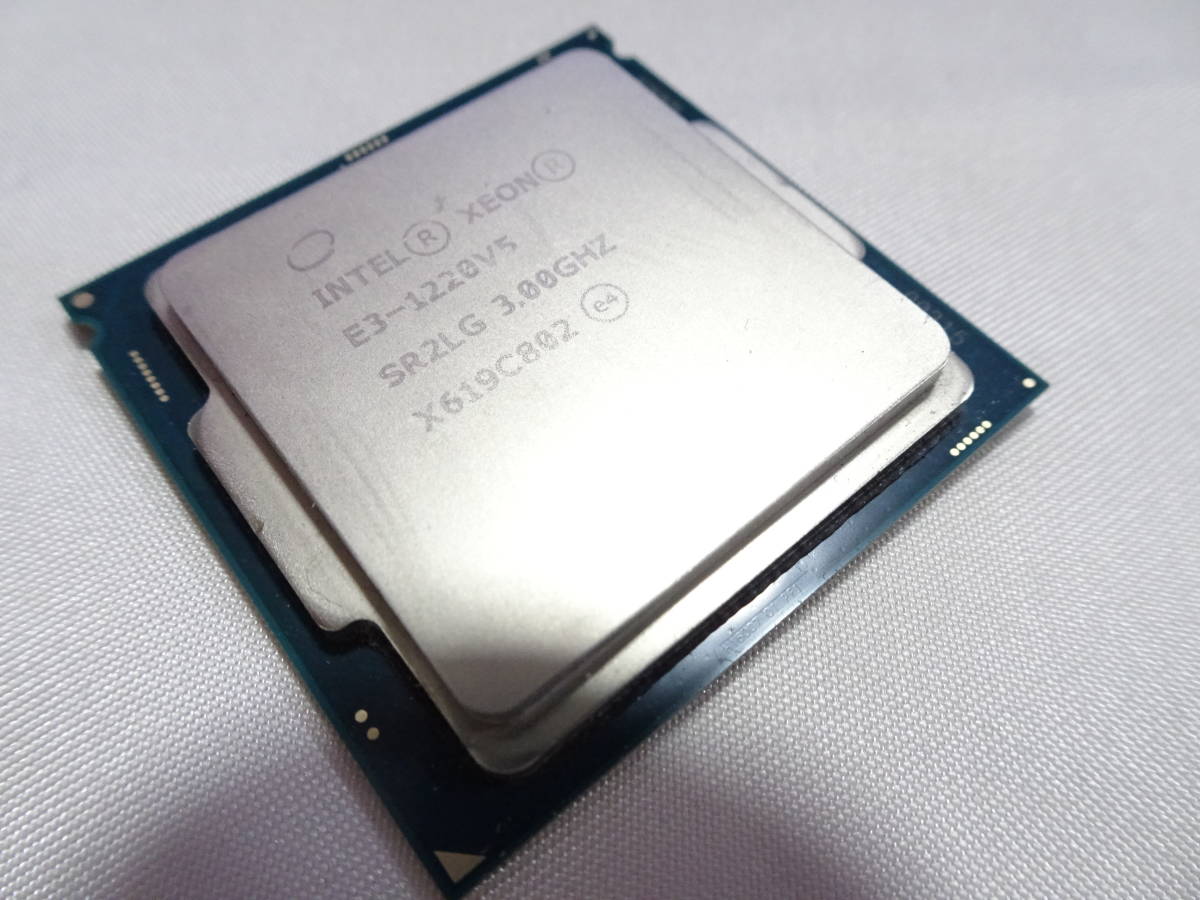 美品 インテル Intel Xeon プロセッサー E3-1220 v5 3.00GHz SR2LG LGA1151 動作検証済 1週間保証_画像1