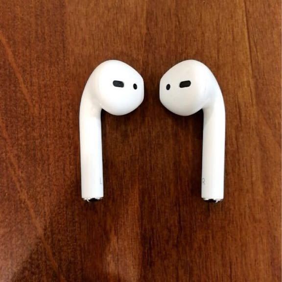 1日元〜便宜的超級美容項目Apple（Apple）AirPods MMEF 2J / A藍牙無線耳機機身僅耳機耳機 原文:1円～ 格安 超美品 Apple (アップル) AirPods MMEF2J/A Bluetooth　ワイヤレス　イヤホン 本体 両耳　イヤホンのみ 