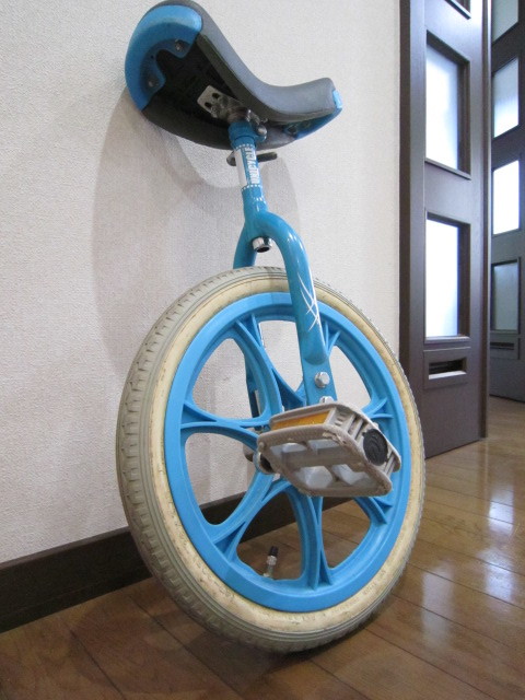 お子様のバランス感覚 運動神経アップに役立つ 一輪車 16インチ　UNYCYCLE 　ユニサイクル 　No３０_画像6