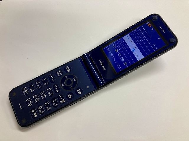 AD983 docomo N-06B ブラック_画像1