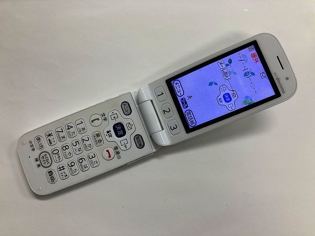 AE455 docomo F-08C ホワイト_画像1