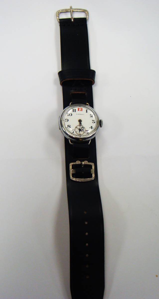 美品 機械遺産登録、国産初めての腕時計 精工舎ローレル LAUREL パリス環コードバンベルト付き 日常使い可能な稼働品の出品です。_画像2