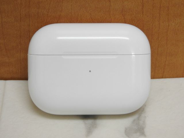 1円〜 中古 Apple AirPods Pro 第1世代 ケース A2190 ケースのみ イヤホン無し その1101_画像2