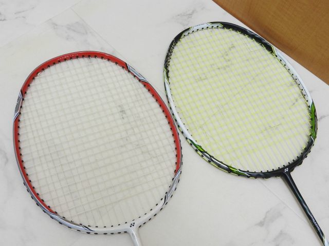 現状渡し YONEX VOLTRIC Z-FORCE / ISOMETRIC BP 001 LONG 3UG5 ヨネックス バドミントンラケット 2点セット 中古_画像2