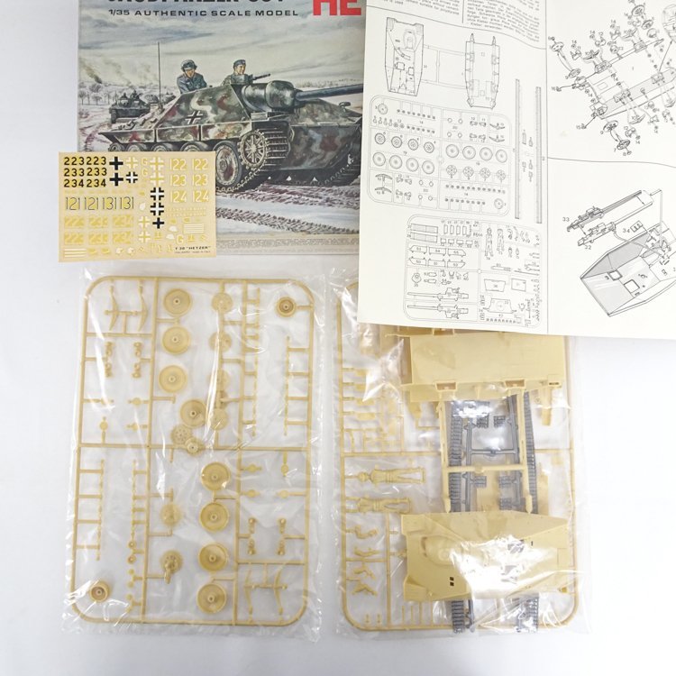 【1円/未開封あり】イタレリ ITALERI 7点 プラモデル フィギュア USアーミー ドイツ 戦闘機 戦車 武器 兵士 1/35 1/72 ジオラマ向け 23285_※袋未開封