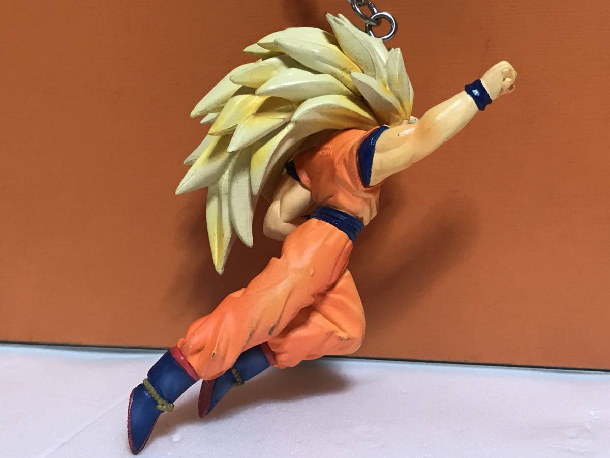 レア ドラゴンボールZ ハイクオリティキーホルダー 超サイヤ人3 孫悟空 劇場版ライバル編 フィギュア 未使用 ドラゴンボール キーホルダー_画像4