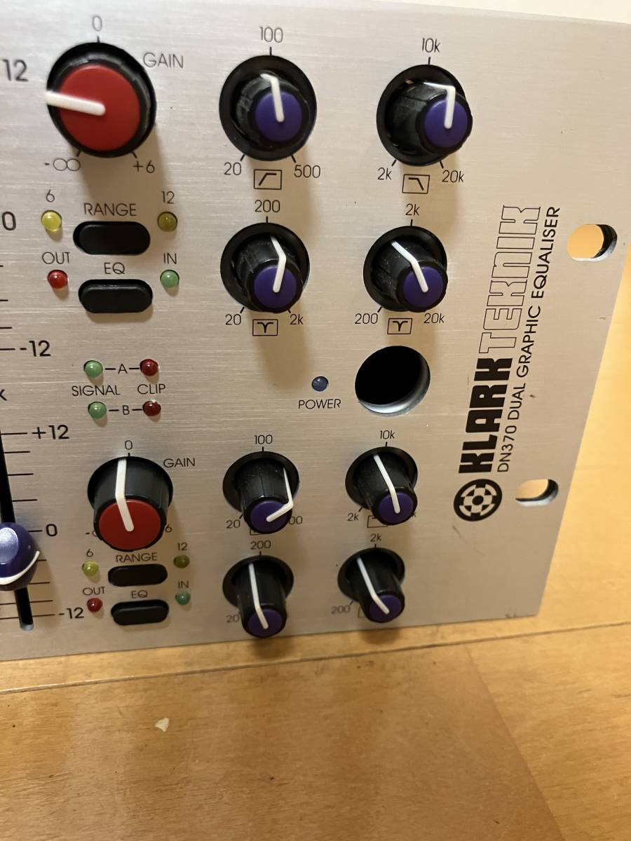 KLARK　TEKNIK　DN370　DUAL　グラフィックイコライザー_画像3