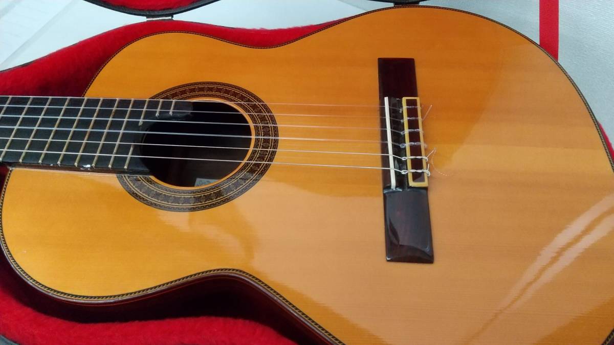 ARIA AC-85A アルト（レキント）ギター 全単板　スペイン製　参考20万円_画像4