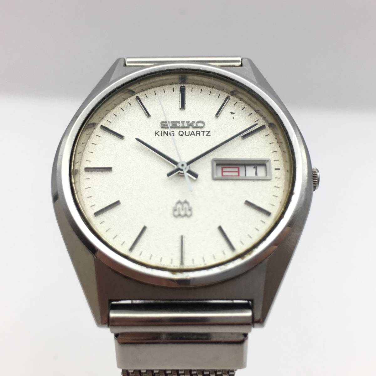 ◯A8-91 SEIKO/セイコー KING QUARTZ キングクォーツ 3針 デイデイト メンズ 腕時計 9923-8060 付属品あり 【通電・動作確認済み】_画像3