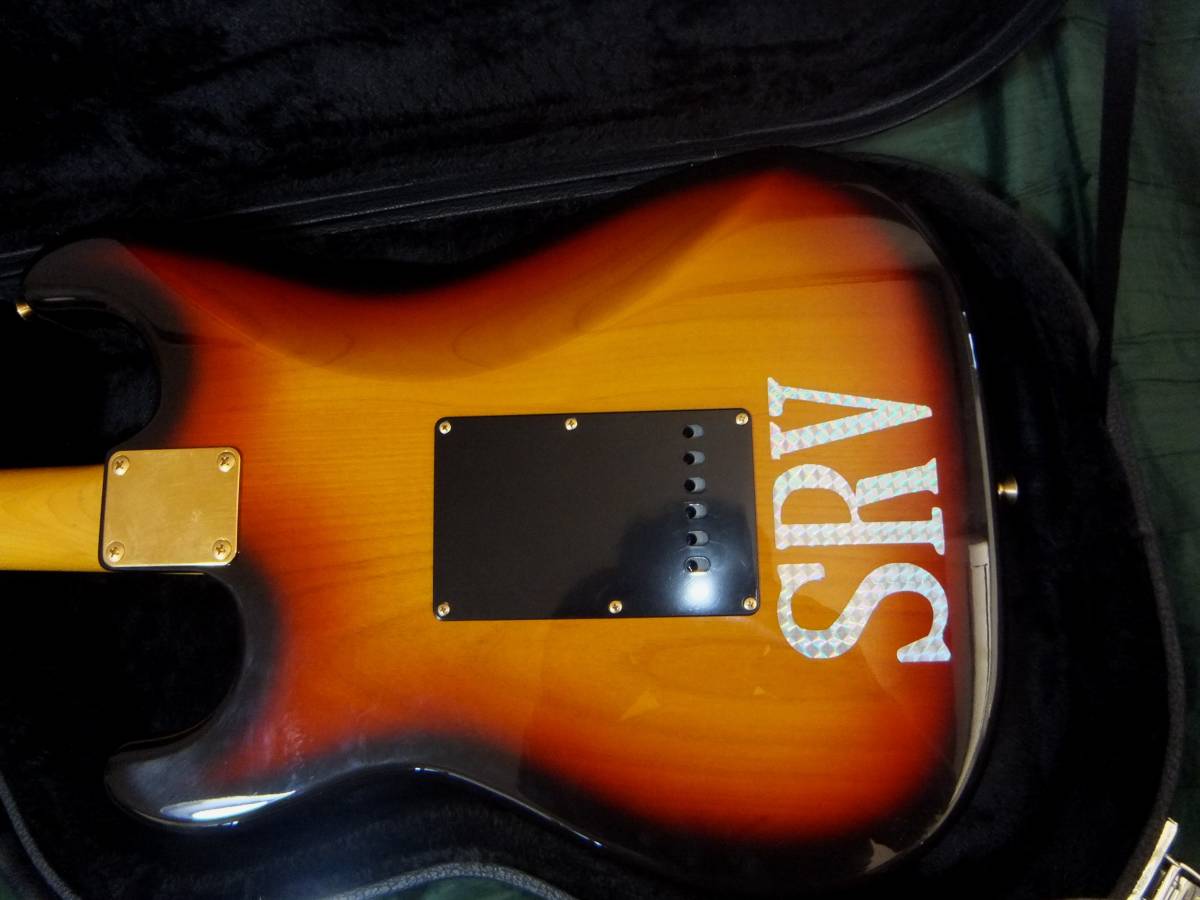 Fender Japan ST62G-80TX 3Color Sunburst　美品、SRV　おまけドラムマシン_画像4