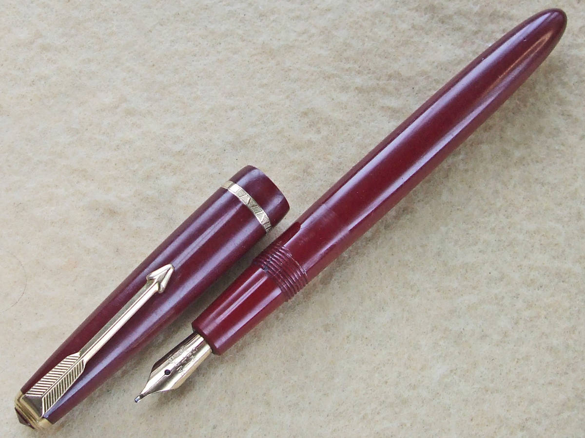 ◆14金M◆1962年製 パーカー・スリムフォルド万年筆 赤 ロンドン◆ 1962 Parker Slimfold Fountain Pen 14k M nib England◆_画像2