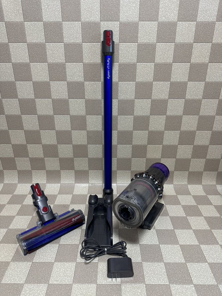 dyson ダイソン sv14コードレスクリーナー V11 Fluffy 故障 - 掃除機