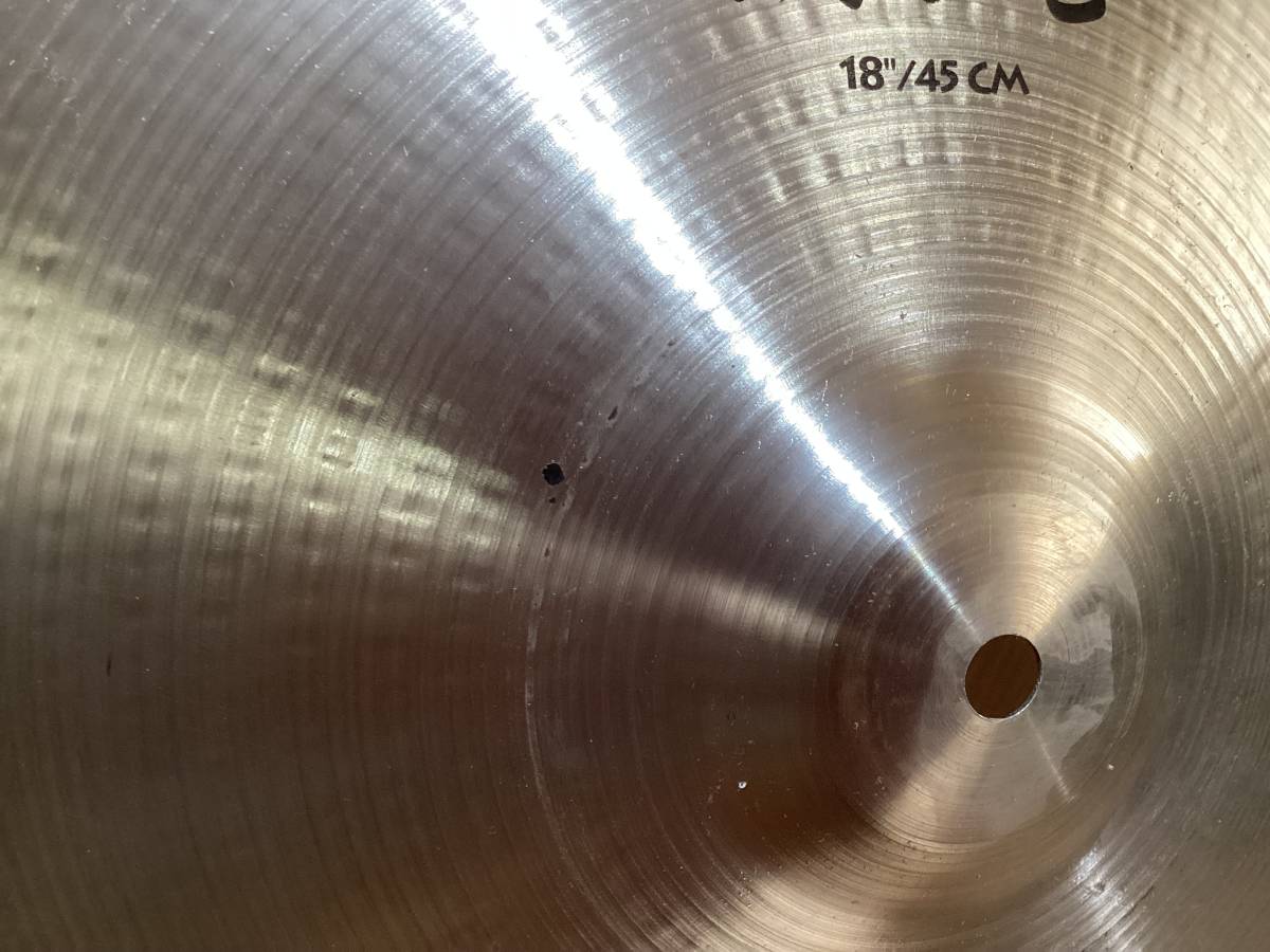 Zildjian CHINA HIGH 18インチ 45cm チャイナシンバル　中古　現状品　_画像3