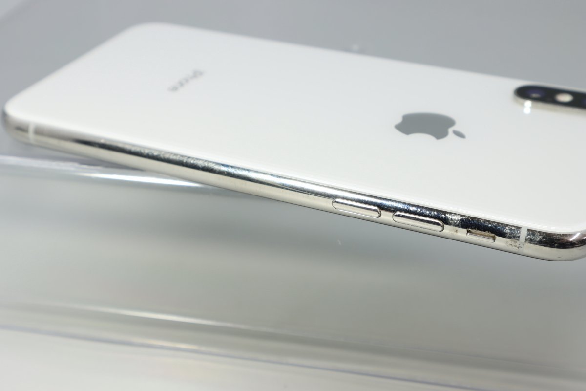 Apple iPhoneX 64GB Silver A1902 MQAY2J/A バッテリ79% ■SIMフリー★Joshin9763【1円開始・送料無料】_画像9