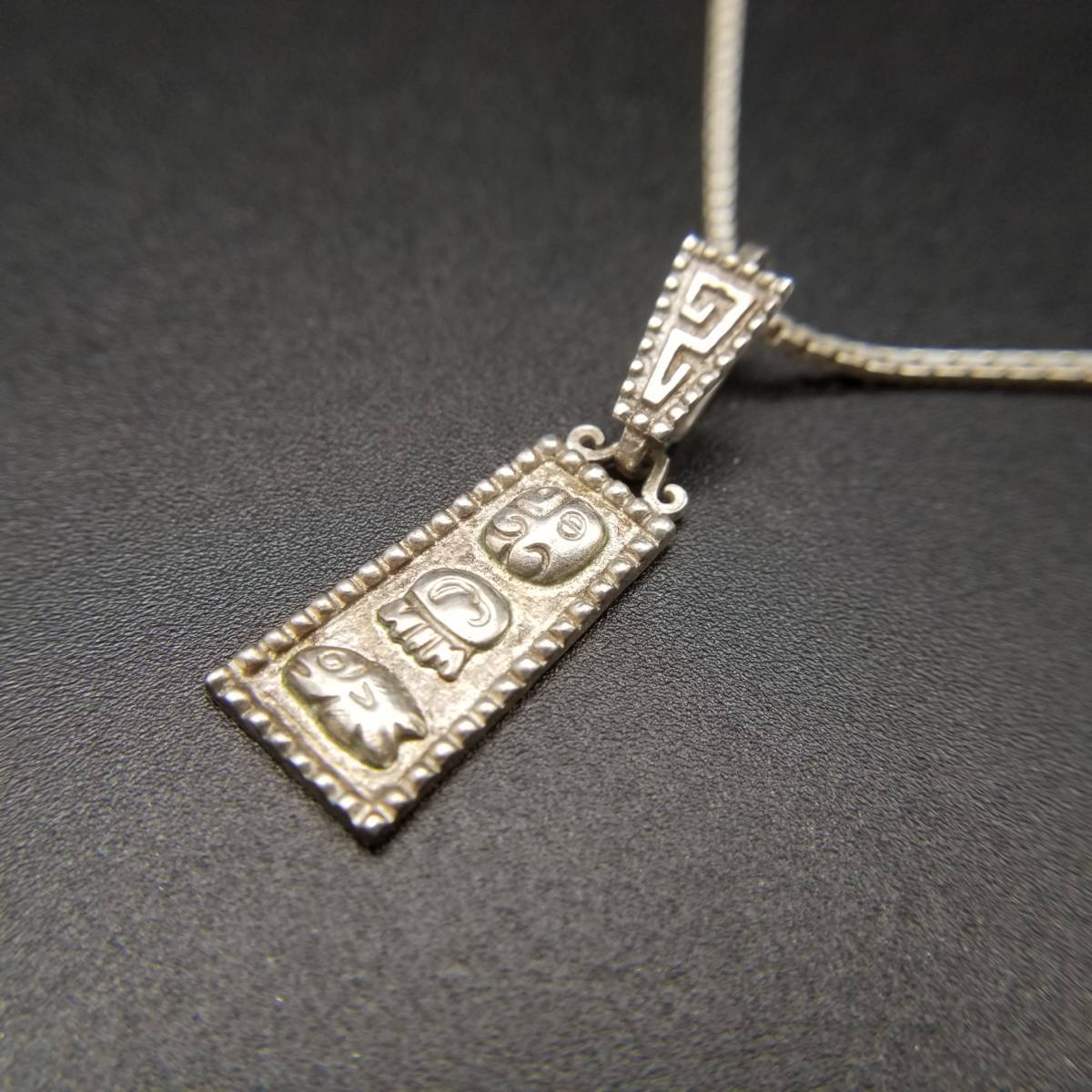 Om ORO MAYA 模様 ペンダントトップ 925 ヴィンテージ シルバー ネックレス ペンダント チャーム ジュエリー 輸入 Y10-T