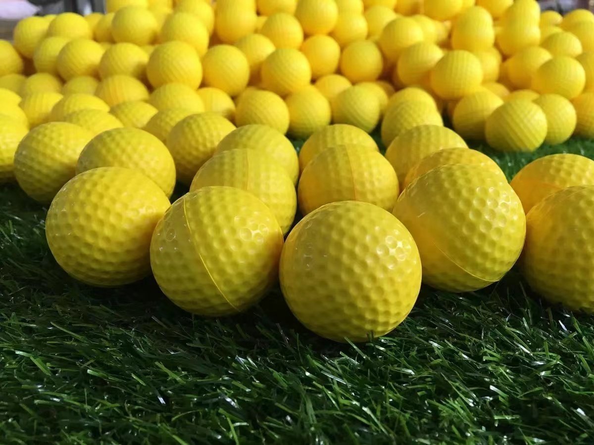 ゴルフ練習ボール　ゴルフボール PU 練習用 室内練習用ゴルフボール　柔らかいので安全　ウレタン製 60個セット_画像1