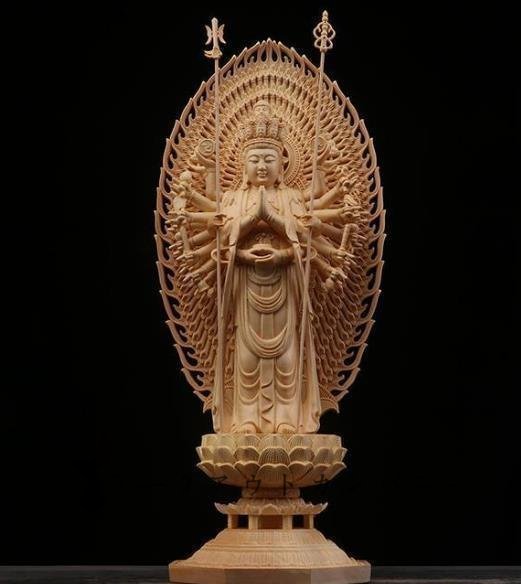 人気新品☆仏教美術 精密彫刻 仏像 手彫り 八角台座 桧木製 千手観音菩薩 高さ約43ｃｍ
