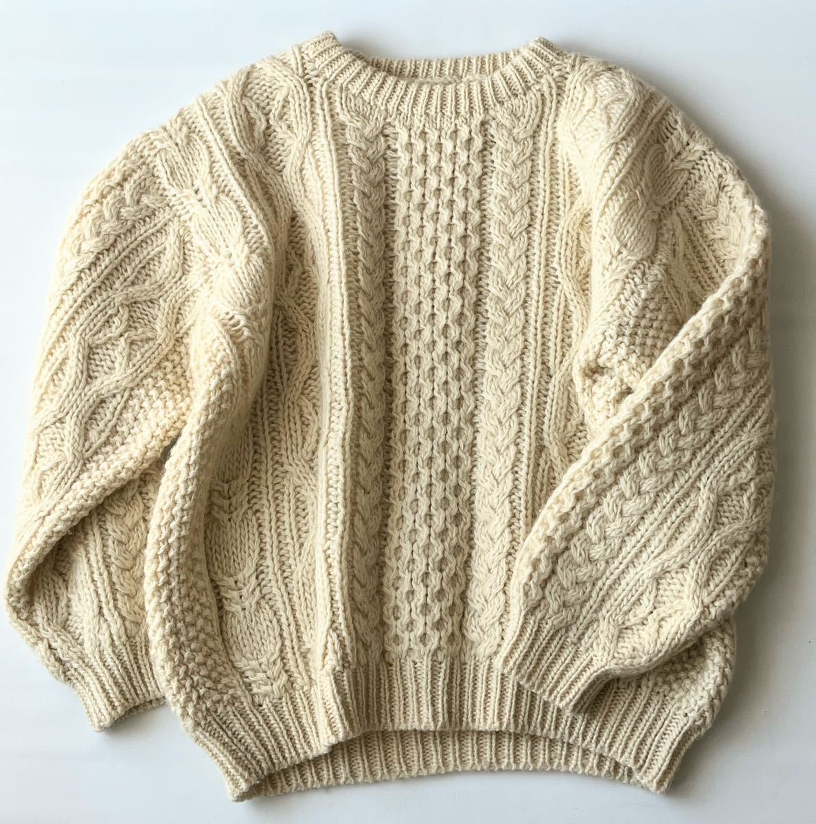 ヴィンテージ ** 上質ウールのケーブルニット アランニット vintage wool knit sweater_画像1