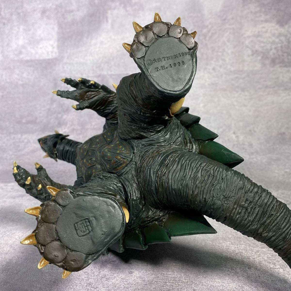 Bibian 比比昂- ツクダホビーガメラ1999 ソフビキット完成品 Bibian 比比昂- ツクダホビーガメラ1999 ソフビキット完成品