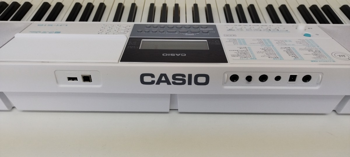 CASIO カシオ光ナビゲーションキーボード LK-516 鍵盤楽器 M0302-