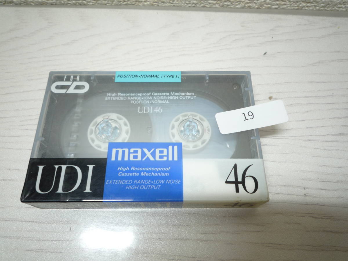 19　新品　未開封　当時物　maxell UD1 46 カセットテープ_画像1