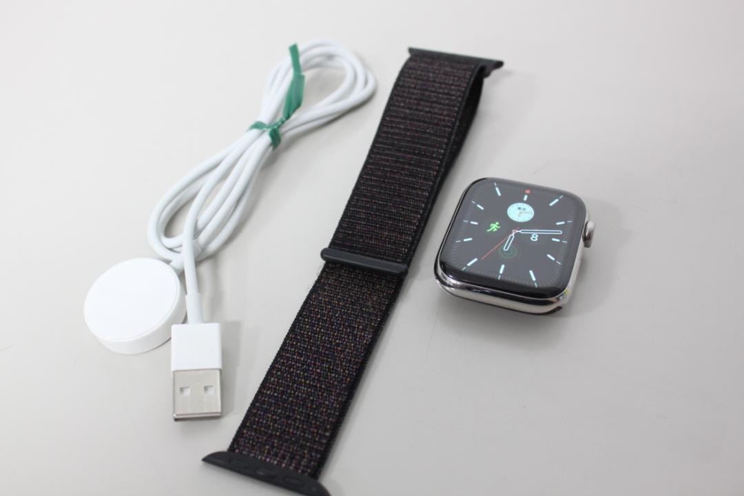 Apple Watch Series 6/GPS+セルラー/44mm/A2376 ④