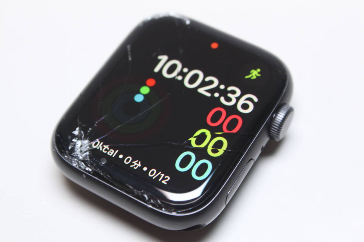 Apple Watch SE（第1世代）GPS/44mm/A2352〈MKQ63J/A〉④