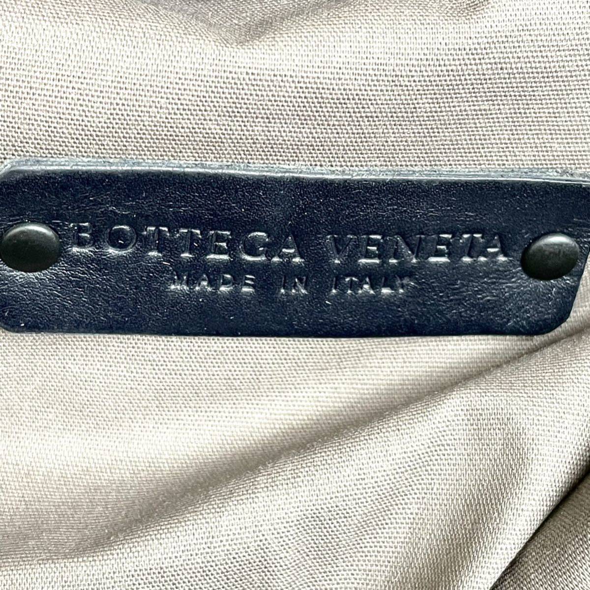 極美品●希少●BOTTEGA VENETA ボッテガヴェネタ メンズ ボストンバッグ ハンド イントレチャート ロゴ カーフレザー 本革 ブラック 黒_画像9