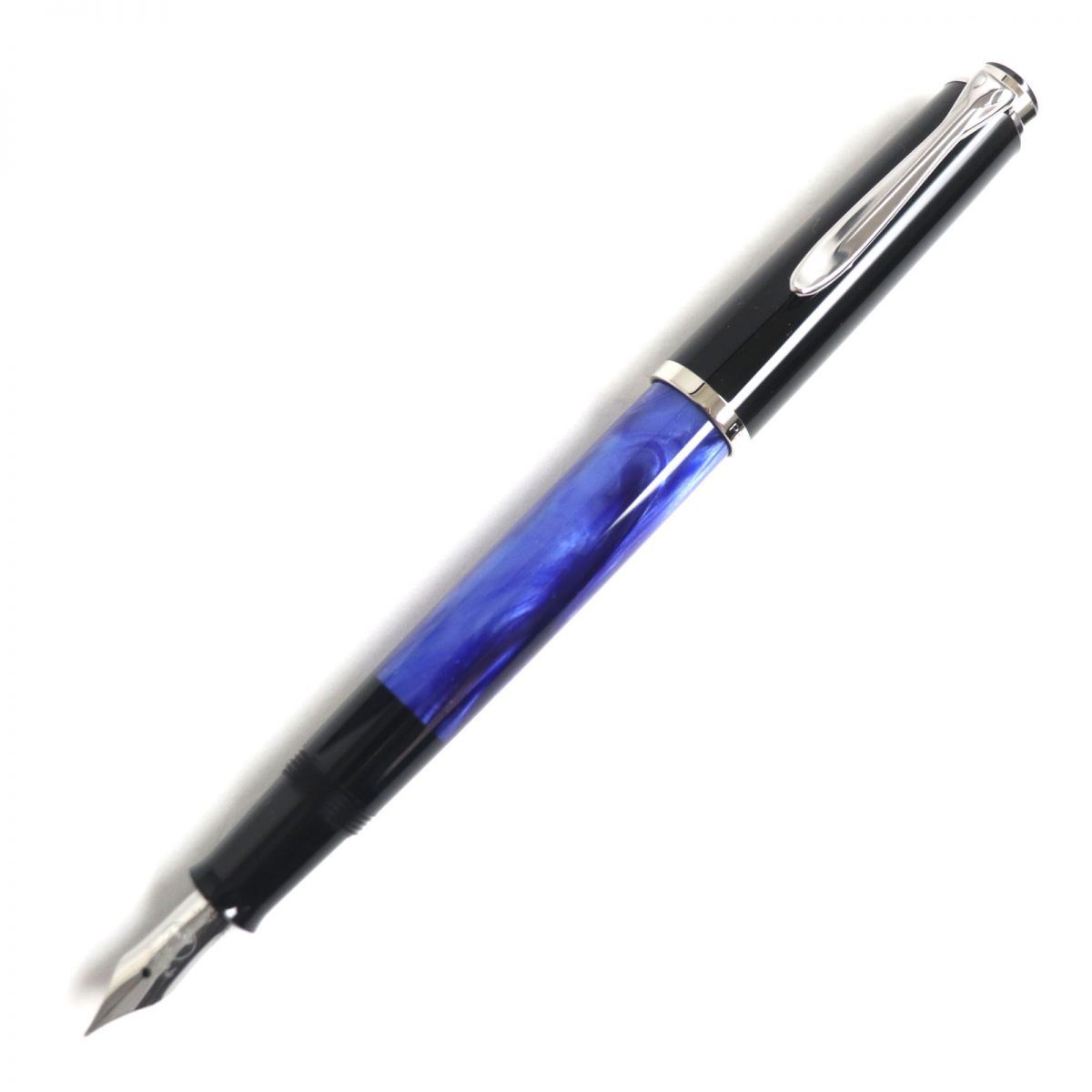 極美品▼Pelikan ペリカン スーベレーン M200 マーブル柄 ロゴ入り 万年筆 ブラック×ブルー EFニブ ドイツ製 箱付き_画像1