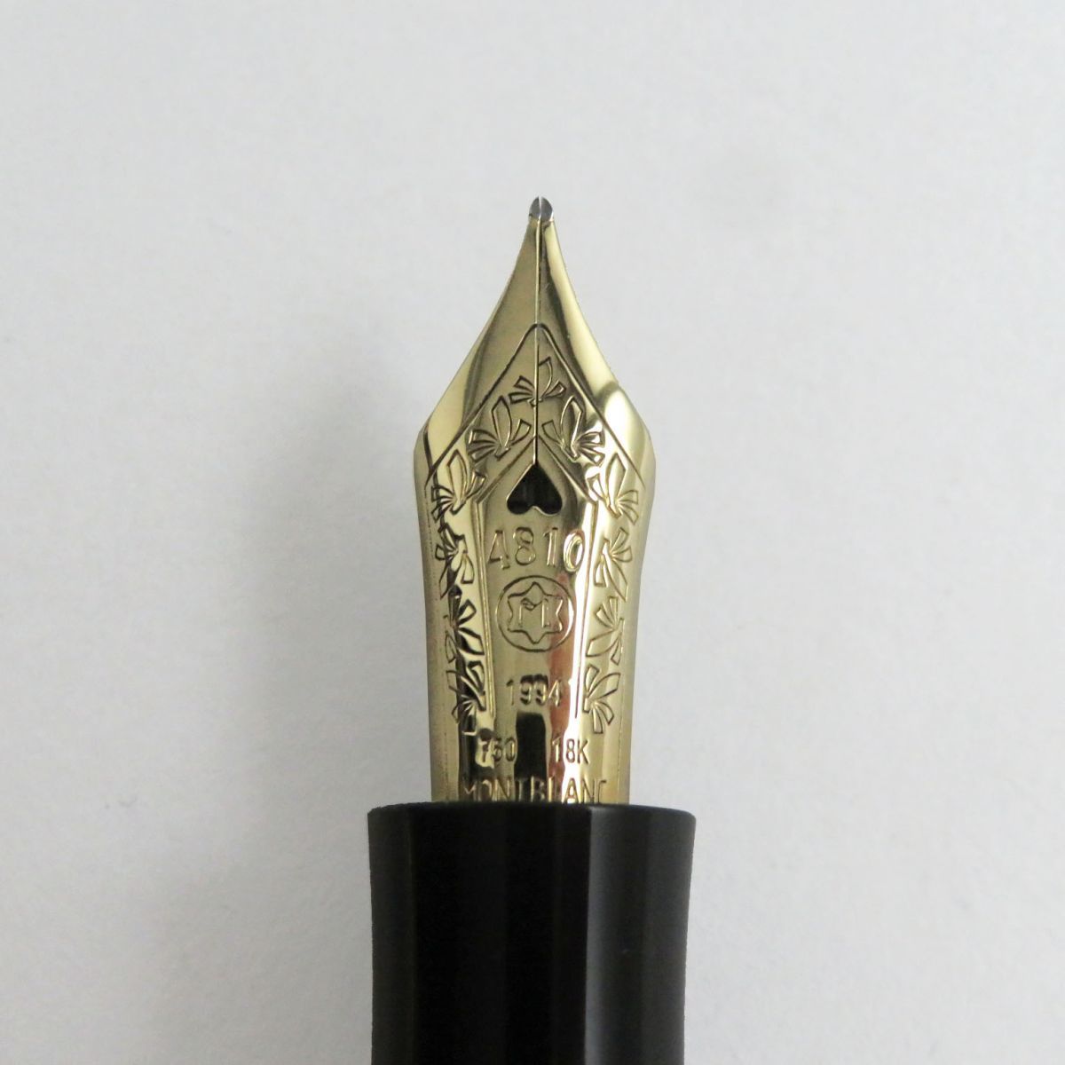 極美品●MONTBLANC モンブラン パトロンシリーズ 1994年 ルイ14世 28612 3987/4810 SV925 ペン先18K Mニブ 万年筆 ゴールド 総重量51.5g_画像6