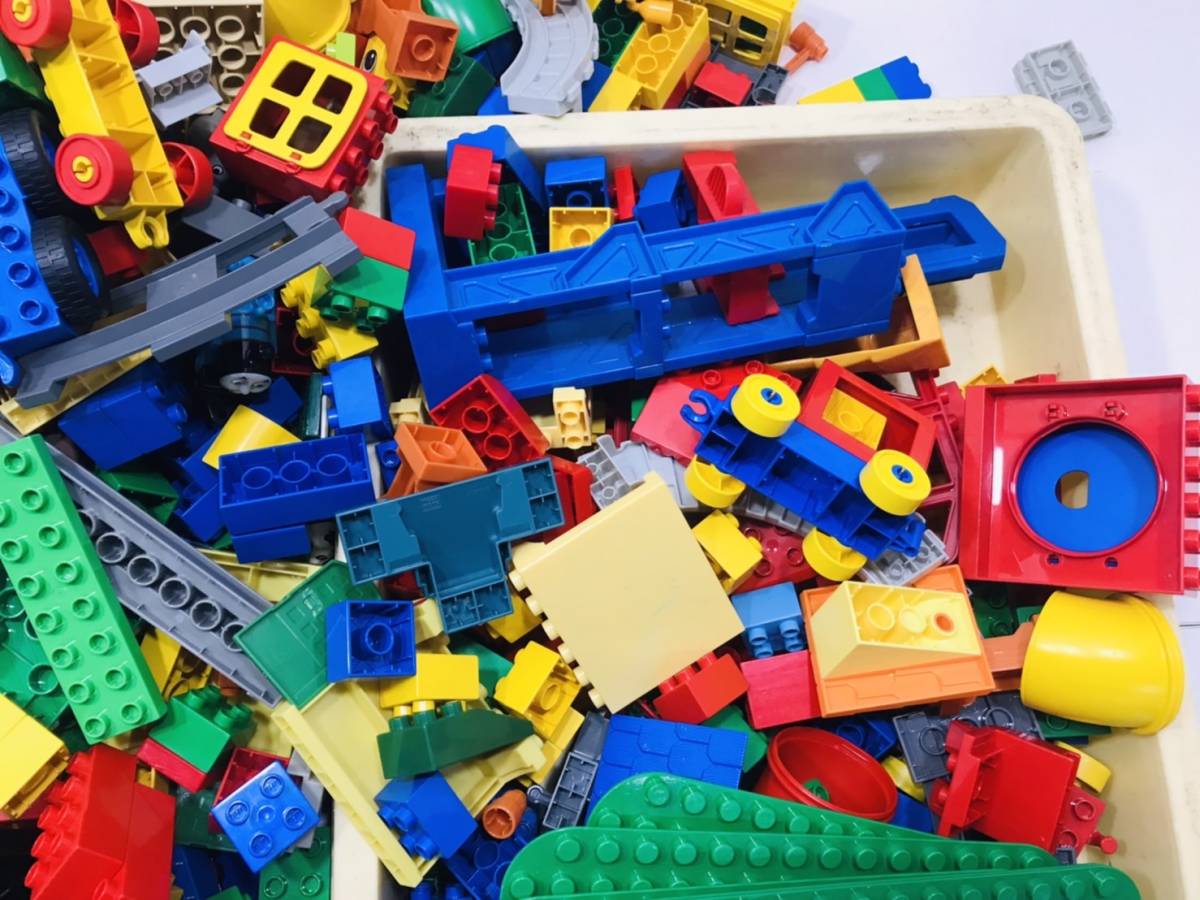 e49★約14㎏160サイズ1円～★ LEGO レゴブロック 大量 duplo デュプロ フィグ 基礎版 パーツ 大量 まとめ売 セット 現状品_画像5