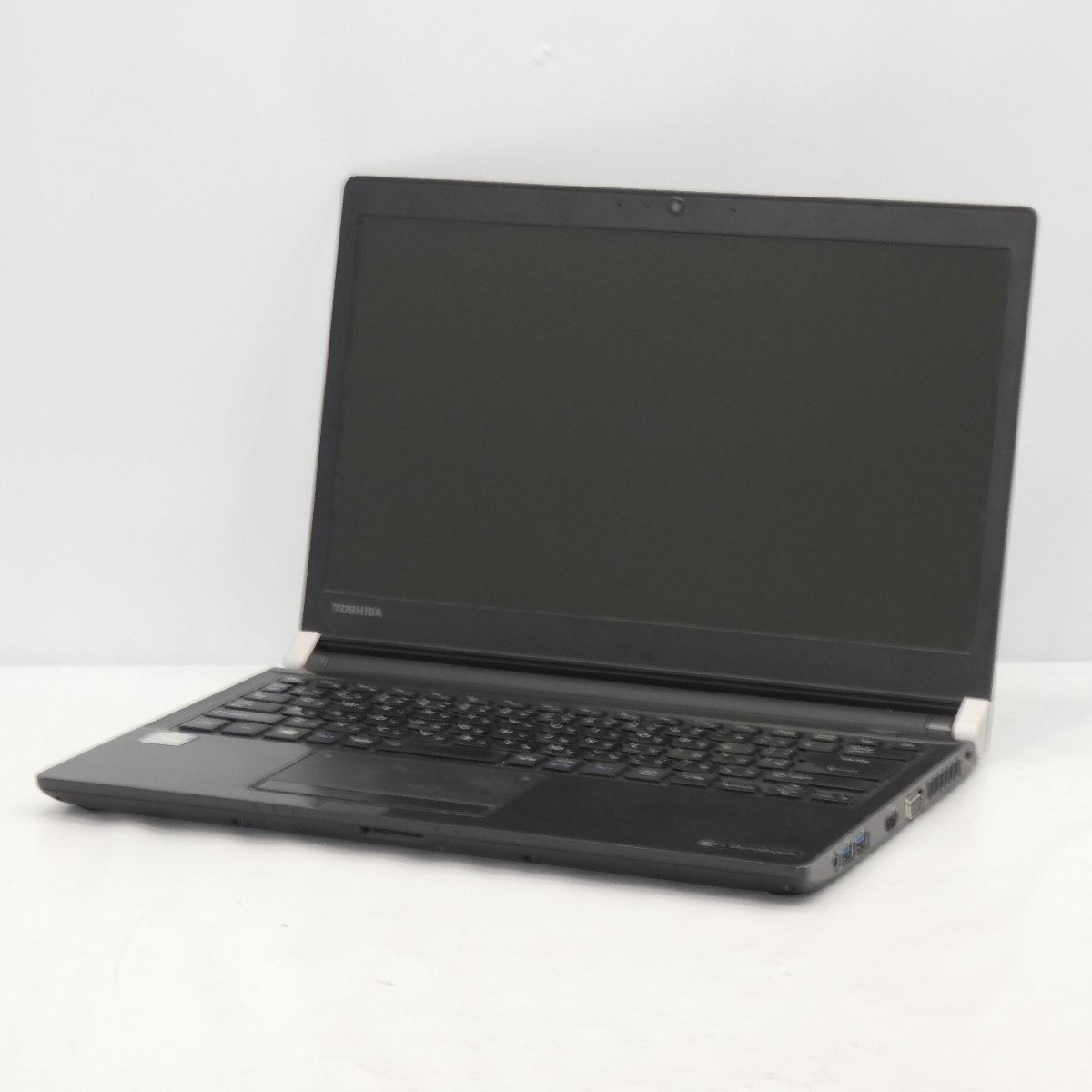 TOSHIBA DynaBook R73/M Core i3-7100U 2.4GHz/8GB/SSD256GB/DVDマルチ/13インチ/OS無/動作未確認【栃木出荷】_DynaBook R73/M