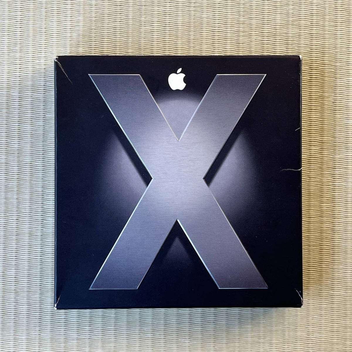 Mac OS X Tiger Version 10.4.6 Install DVD、元箱、説明書等付き_画像2