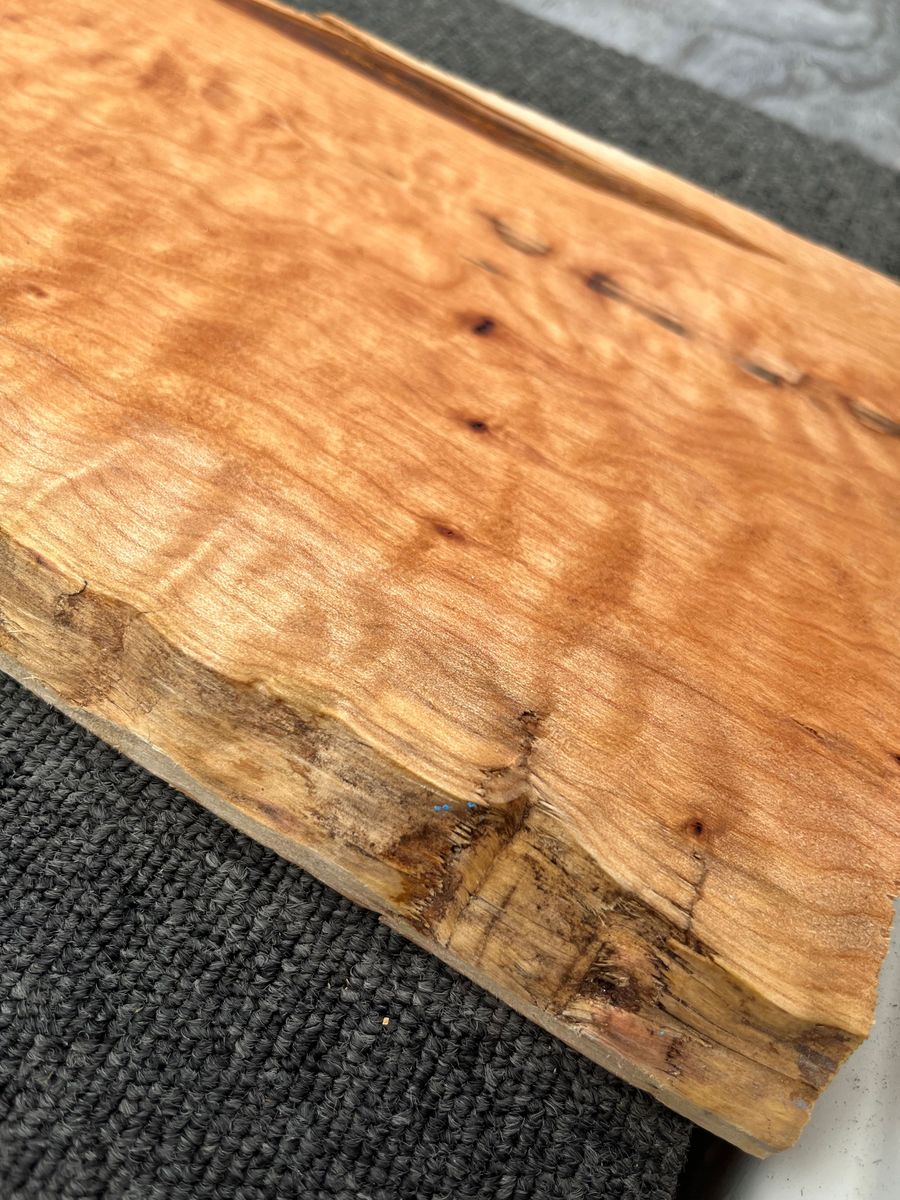 キルティッドメープル　木材　板材