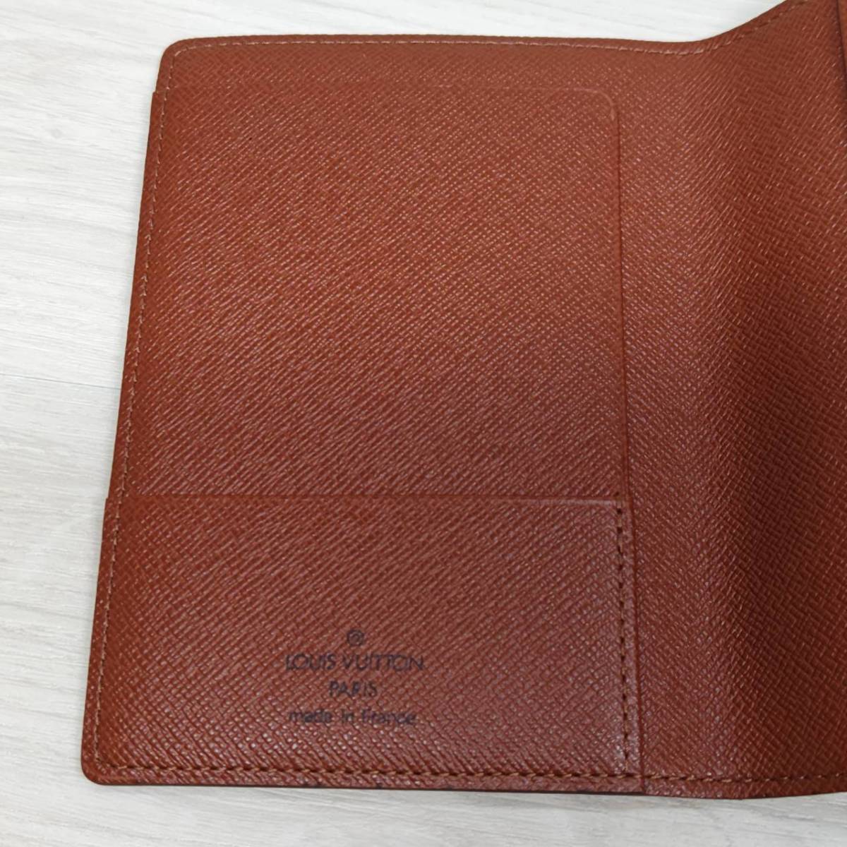 【YH-7065】中古美品 LOUIS VUITTON ヴィトン M60179 MI0070 クーヴェルテュール パスポール モノグラム カードケース キャンバス _画像2