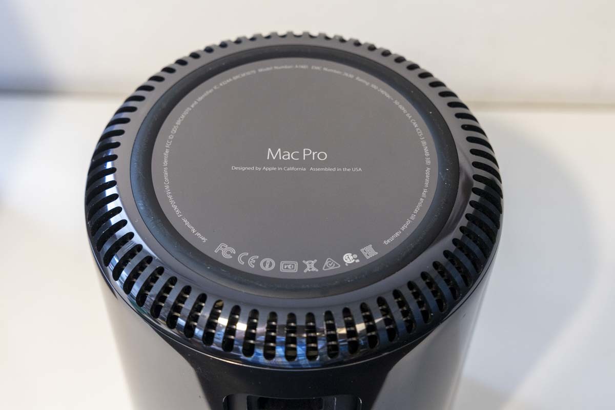 【Apple】Mac Pro Late 2013 A1481 Xeon3.7GHz クアッドコア FirePro D300 2GBx2 訳ありジャンク扱い_画像6