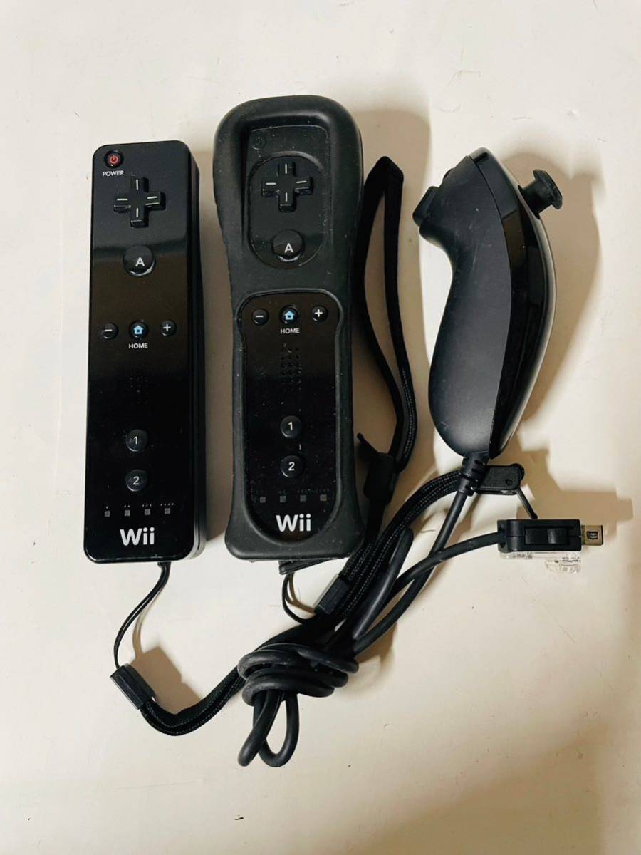 【カ1121-13】 任天堂 Wii本体 ＋ コントローラー２個 ＋ヌンチャク　動作未確認　平成 箱無し 周辺機器 リモコン等 Nintendo 任天堂_画像6