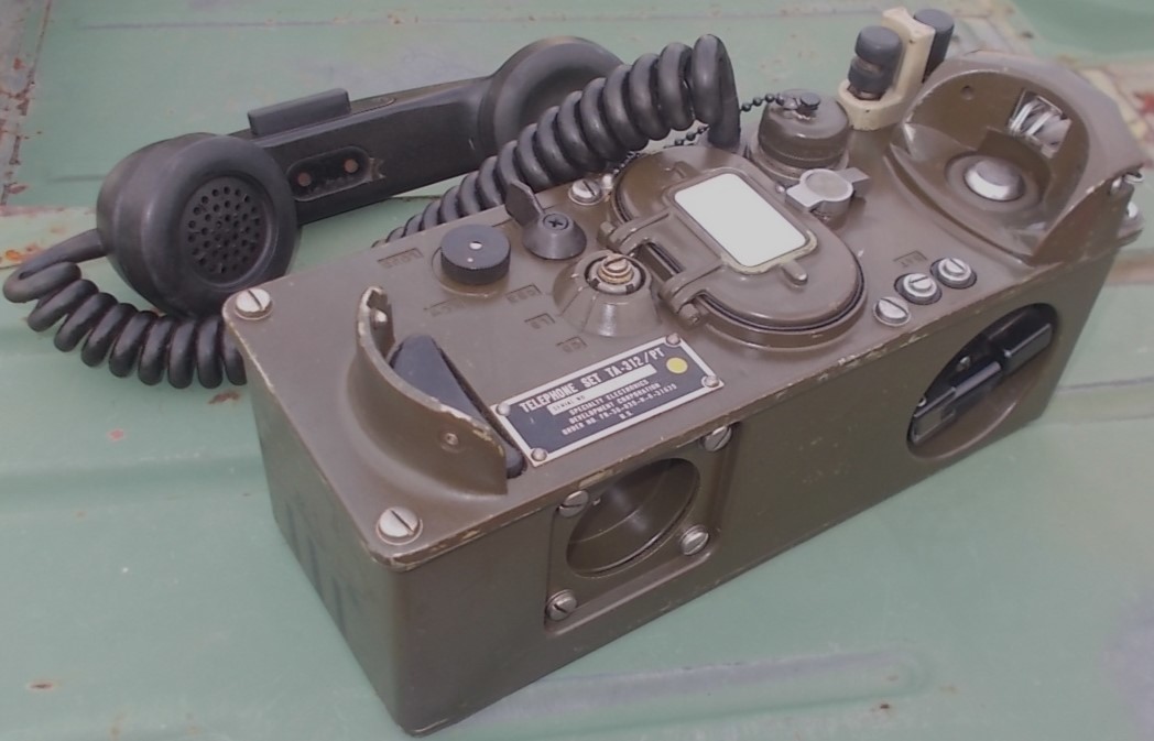米軍 TA-312/PT 野戦電話 .